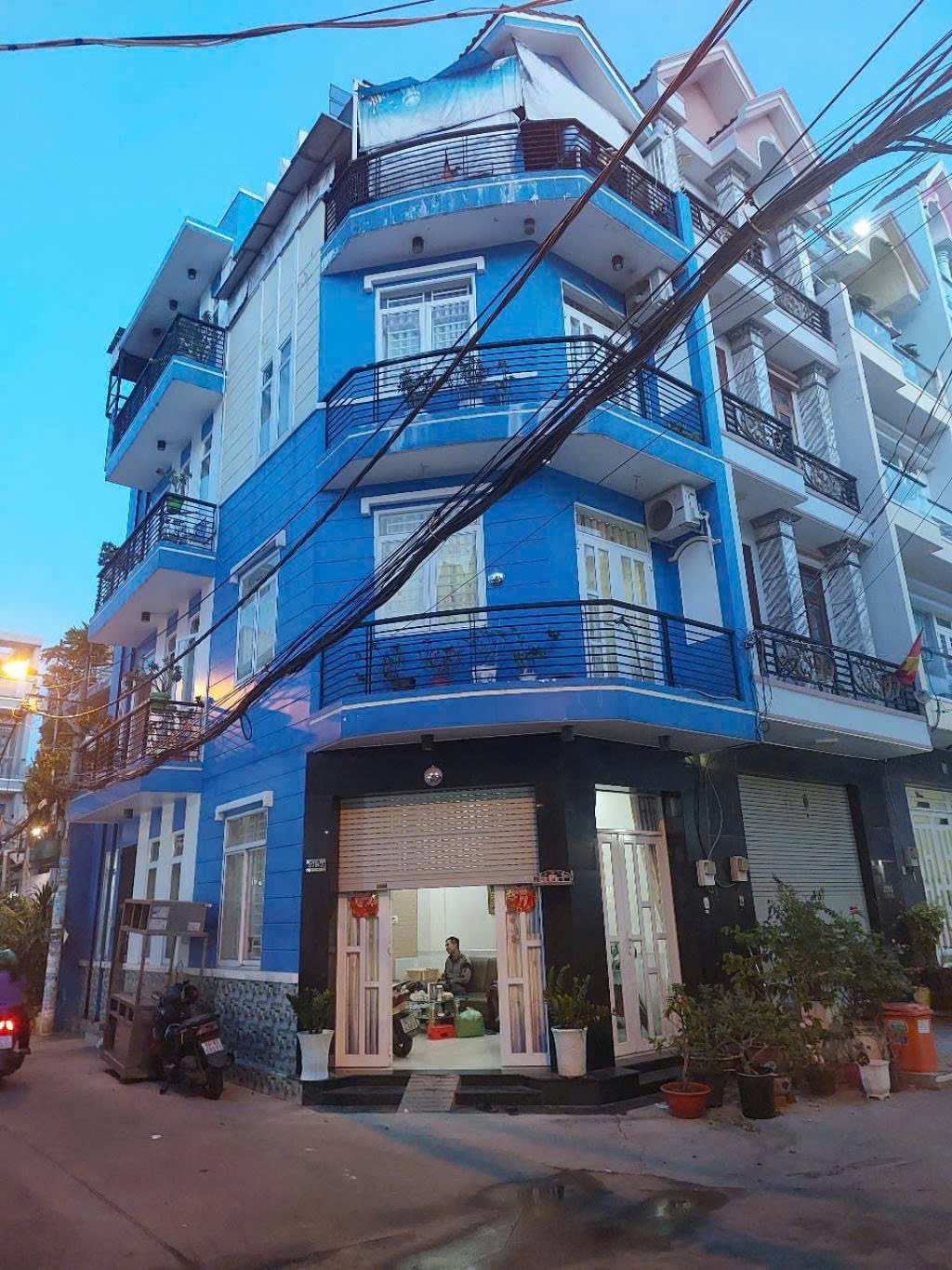 Bán nhà Tân Hòa Đông, Bình Tân, 3 tầng, hẻm 8m, 4.5 x 14 m, giá nhỉnh 8 tỷ