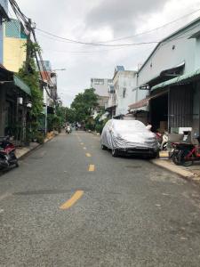 Bán nhà mặt tiền đường số 13, đường 26/3 đi vào, Bình Hưng Hòa - Bình Tân, 3 tầng, 62m2 ngang 4m, giá nhỉnh 7 tỷ