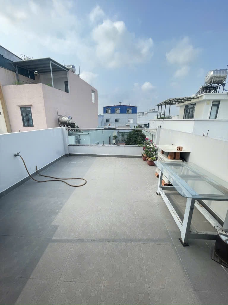 CẦN BÁN NHÀ 3TẦNG- 4x19- GIÁ CHỈ HƠN  5 TỶ