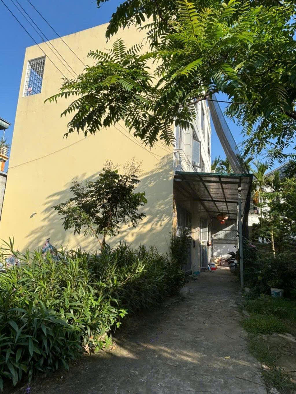 BÁN NHÀ GIANG CHÍNH - NHÀ PHÂN LÔ - Ô TÔ ĐỖ CỬA - TIỀM NĂNG LÊN MẶT PHỐ - CHỈ 5 TỶ