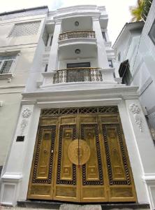 Bán Nhà Thủ Đức Ngang lớn 8m - Hẻm Thông DTSD 88m2 Giá 7 Tỷ