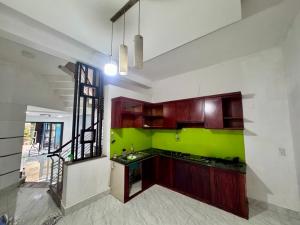 NHÀ NGAY CHỢ TỰ PHÁT PHẠM VĂN BẠCH TÂN BÌNH 4MX12M GIÁ 4,5 TỶ TL