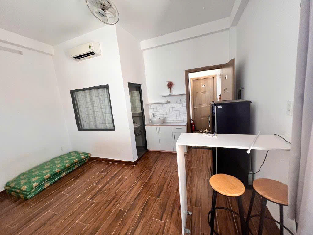 Nhà Quận 3 - đường Cách Mạng Tháng 8 - 4x12m - 5 tầng BTCT kiên cố - 6PN Khép Kín - có dòng tiền - Giảm 500 chỉ còn nhỉnh 7 tỏi TL