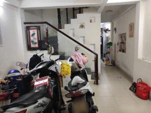 Nhà 4 Tầng đường CMT8-Quận 3-TPHCM, 4X12 vuông vức - 4 Tầng - 4PN - Giảm 3 tỷ chỉ còn nhỉnh 9 tỷ.