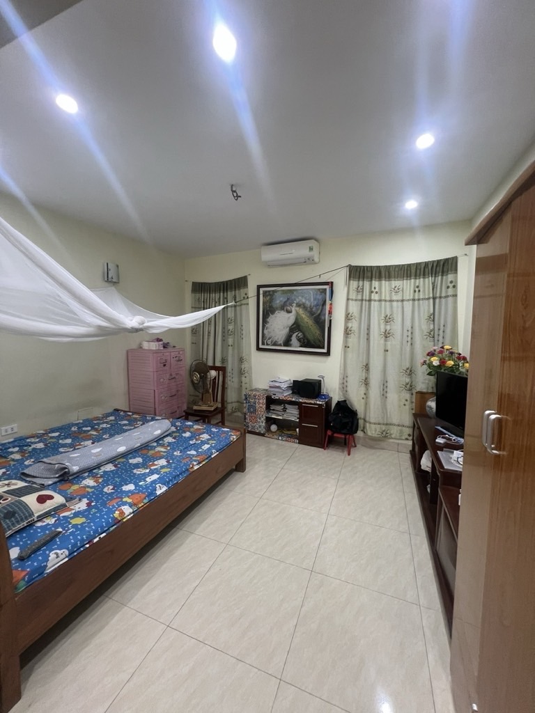 BÁN NHÀ ĐẸP TRUNG TÂM TÂY HỒ VỀ Ở NGAY