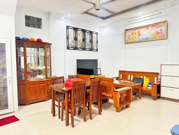 CHÍNH CHỦ GỬI BÁN NHÀ TẠI DO LỘ - YÊN NGHĨA - HÀ ĐÔNG.