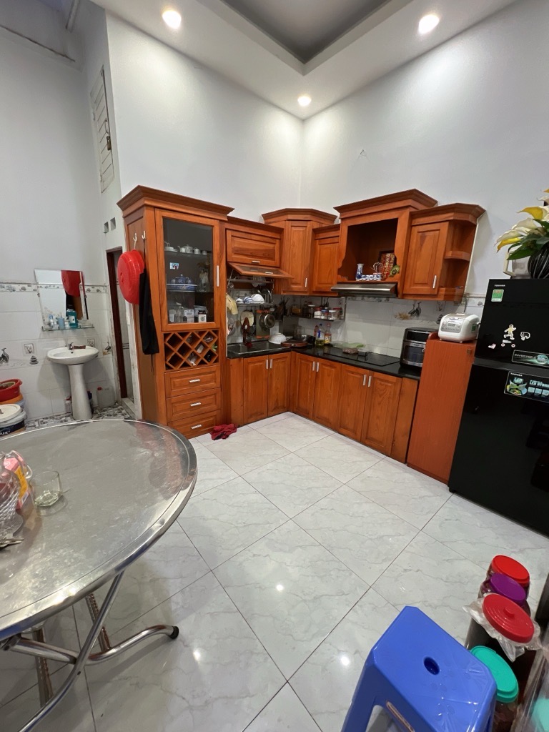 Bán nhà mặt tiền Tân Thới Hiệp 07 - 3 tầng - tiện KD đa ngành nghề - Đang cho thuê Spa