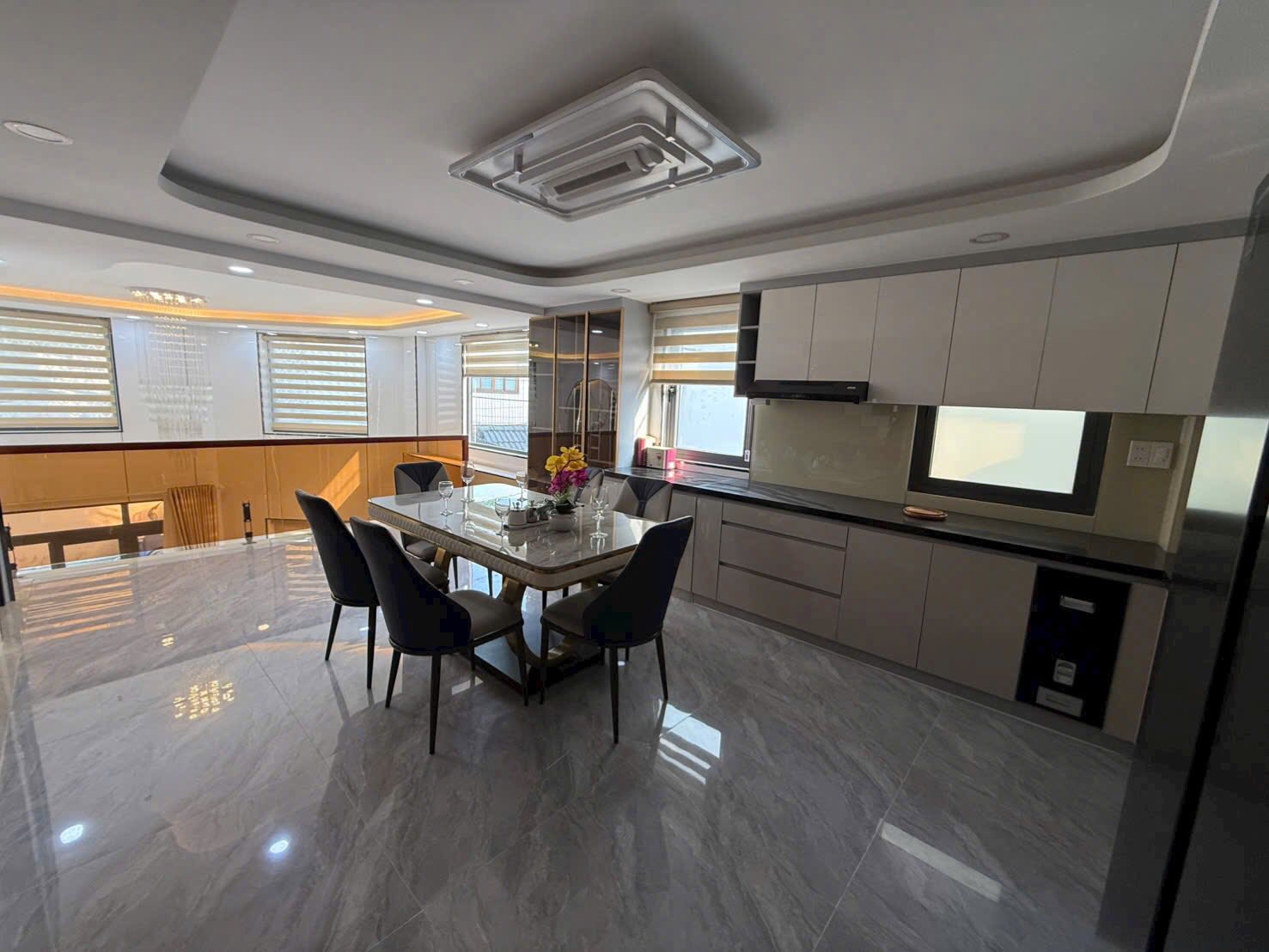 NHÀ 2 MẶT HẺM XE HƠI THÔNG – 3 TẦNG- PHÚ THUẬN - QUẬN 7