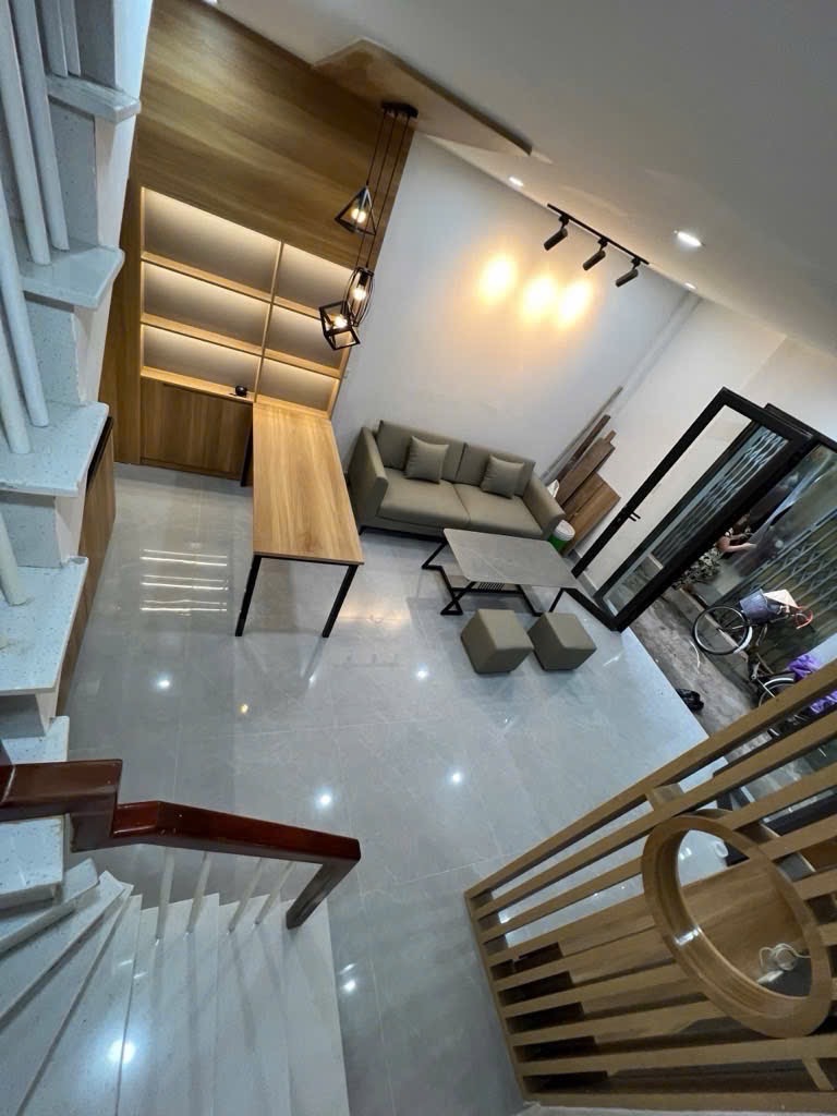 Cần bán nhà Hai Bà Trưng Full nội thất cơ bản giá 6.7tỷ