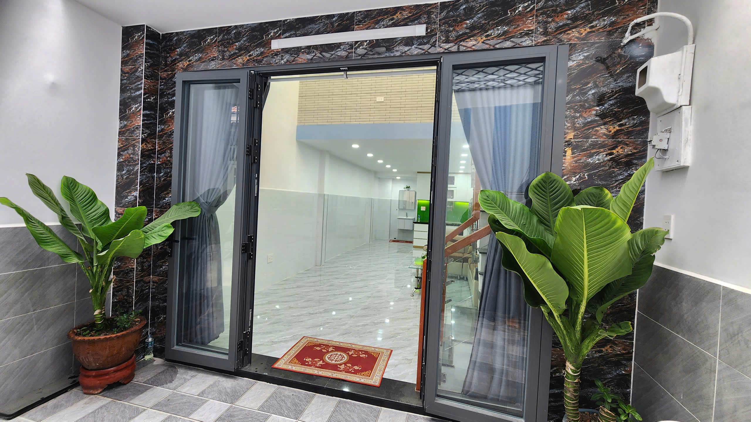 NHÀ ĐẸP ĐÓN TẾT, NỞ HẬU, PHƯỜNG 13 TÂN BÌNH– GẦN ETOWN CỘNG HÒA, NHÀ GA T3 SÂN BAY TÂN SƠN NHẤT