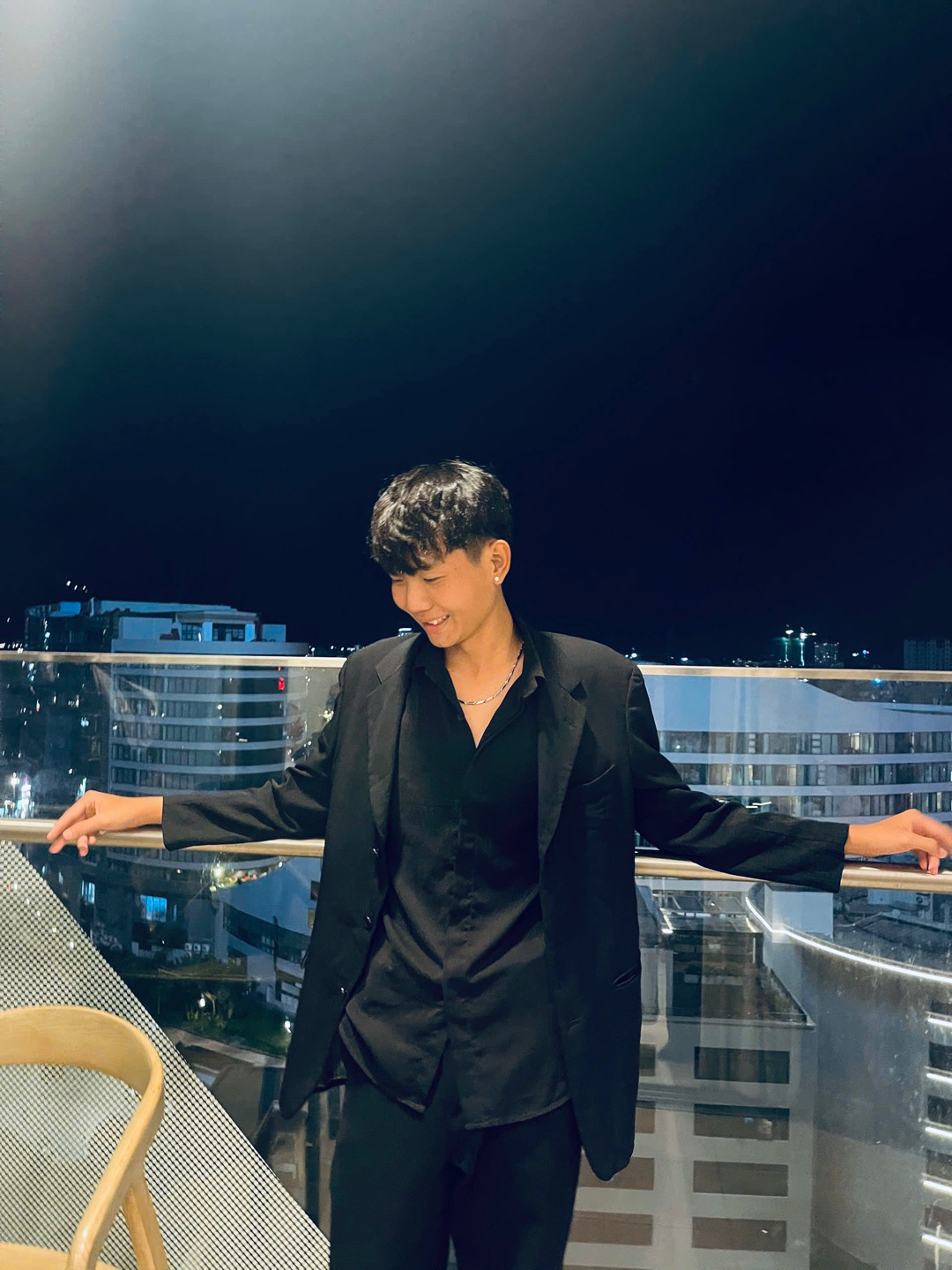 Nguyễn Trần Duy Hưng