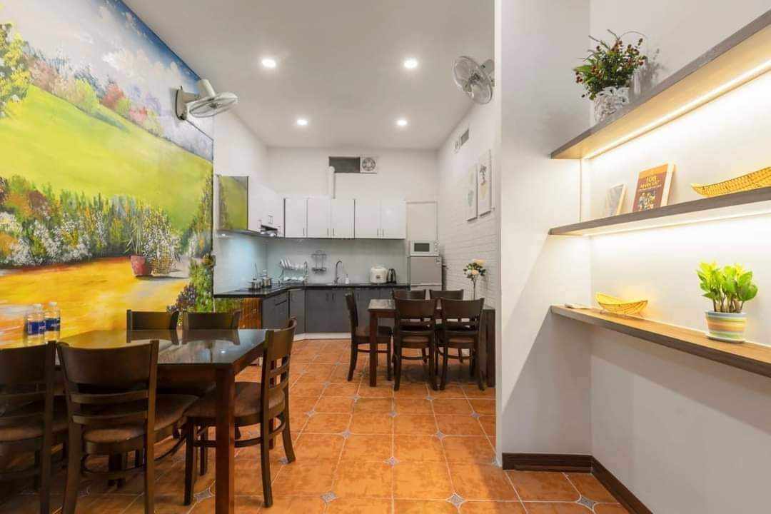 NHÀ NGUYỄN THÁI HỌC PHỐ VIP BA ĐÌNH KD HOMESTAY ĐẸP NHƯ HOA HẬU  90M 3 TẦNG MT 8M 13,5 TỶ