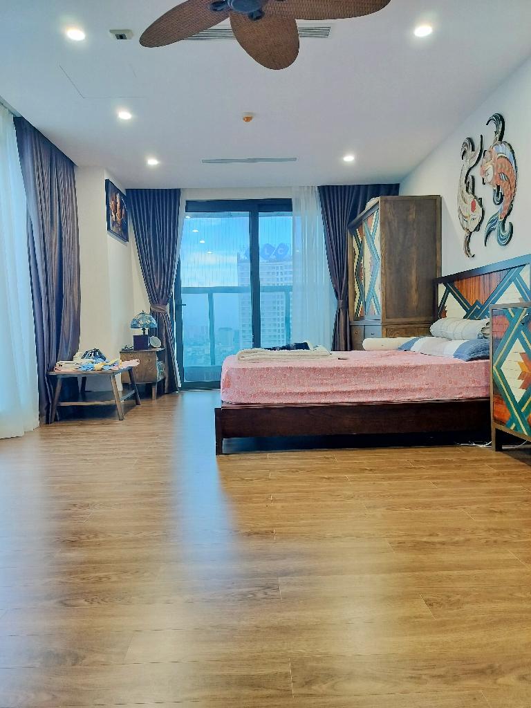Bán căn hộ chung cư cao cấp Phạm Hùng, căn góc view đẹp, nội thất sang