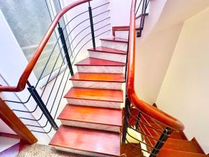 NHÀ ĐẸP Ở NGAY ÂU CƠ TỨ LIÊN TÂY HỒ