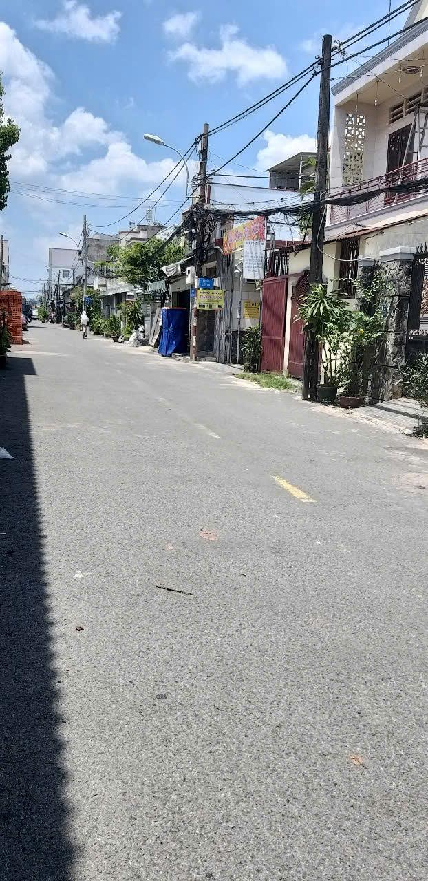 Siêu phẩm 4 tầng cạnh Phạm Văn Đồng chỉ 5,6 tỷ xe hơi tận cửa.