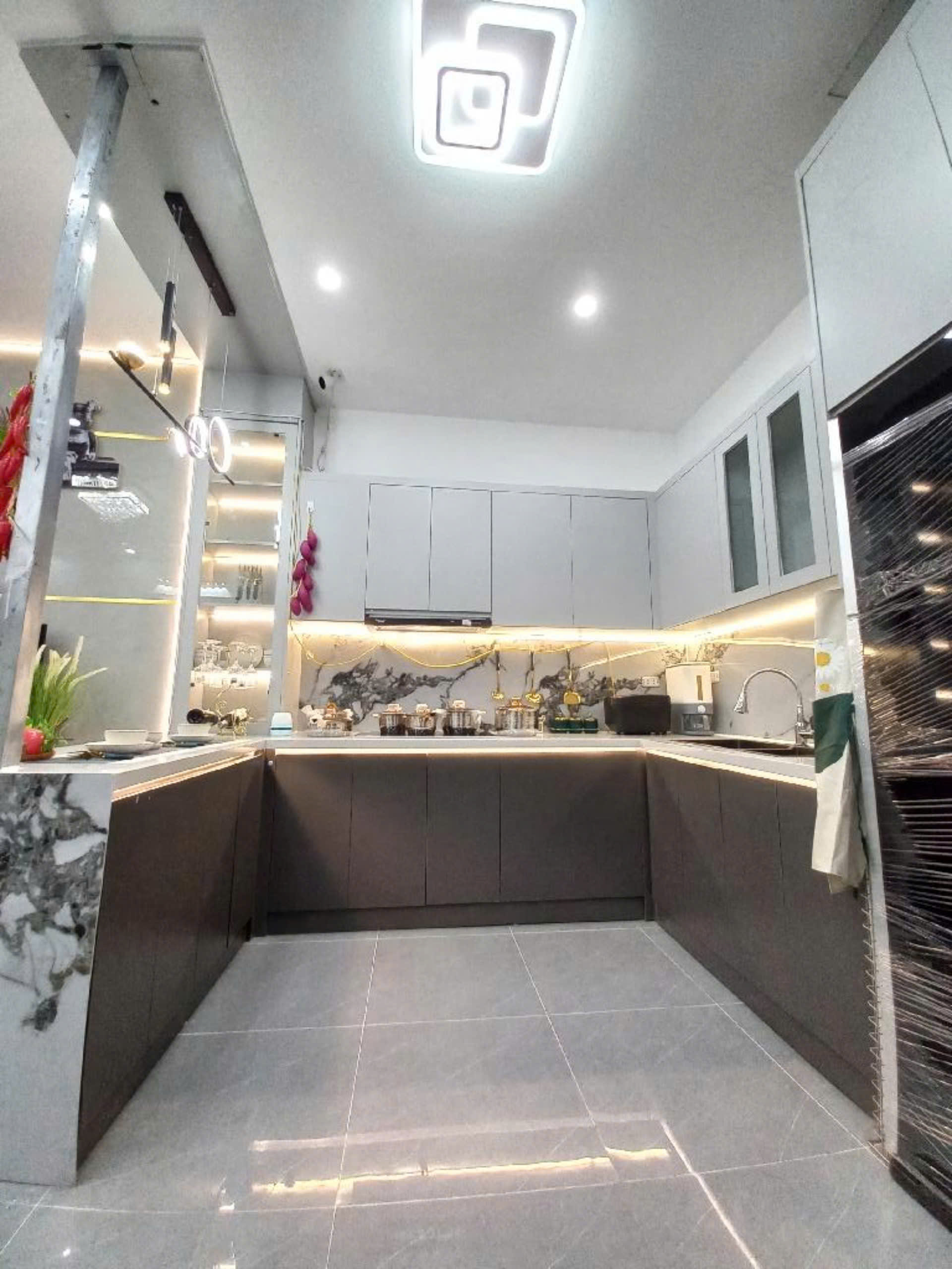 NHÀ ĐẸP NGUYỄN AN NINH, 42M2 5 TẦNG MỚI 7,5 TỶ