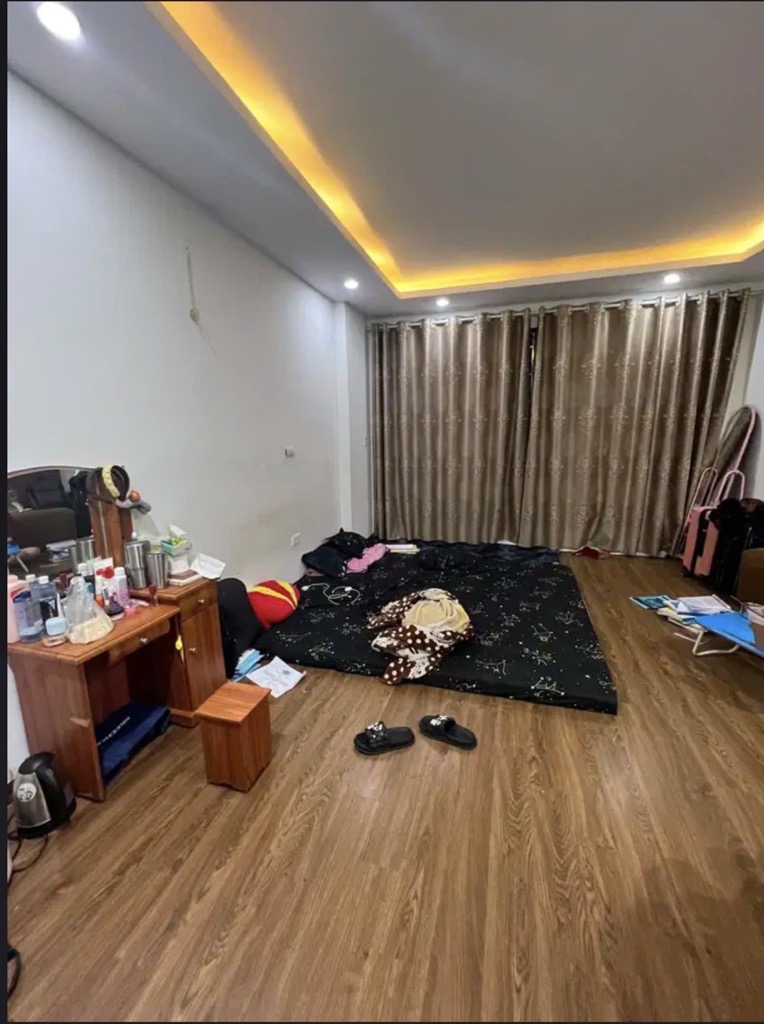 HÀNG XÓM UBND HUYỆN THANH TRÌ, 36M2 4 TẦNG GIÁ 4,85 TỶ