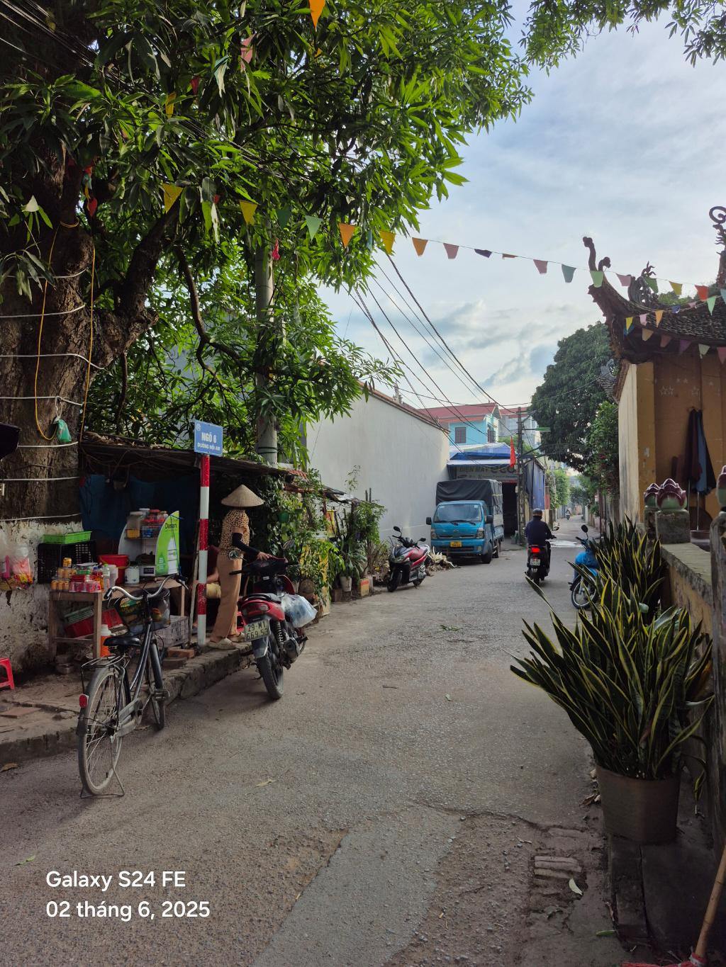 ĐÔNG MỸ, THANH TRÌ, NHÀ  32M2 3 TẦNG, Ô TÔ VÀO NHÀ 3,4 TỶ