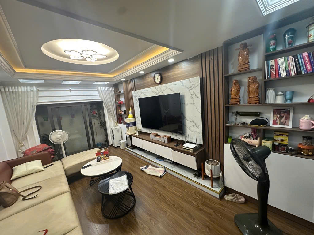 TRUNG TÂM HÀNH CHÍNH THANH TRÌ, 40M2 5 TẦNG Ô TÔ ĐỖ CỔNG 6,5 TỶ