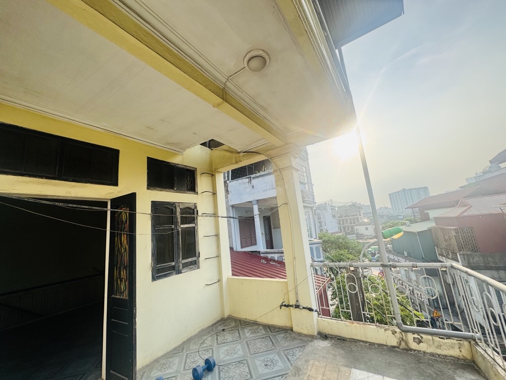 MẶT PHỐ LỚN, TRUNG TÂM HOÀNG MAI 52M2 XE 45 CHỖ ĐỖ CỬA, 10,6 TỶ