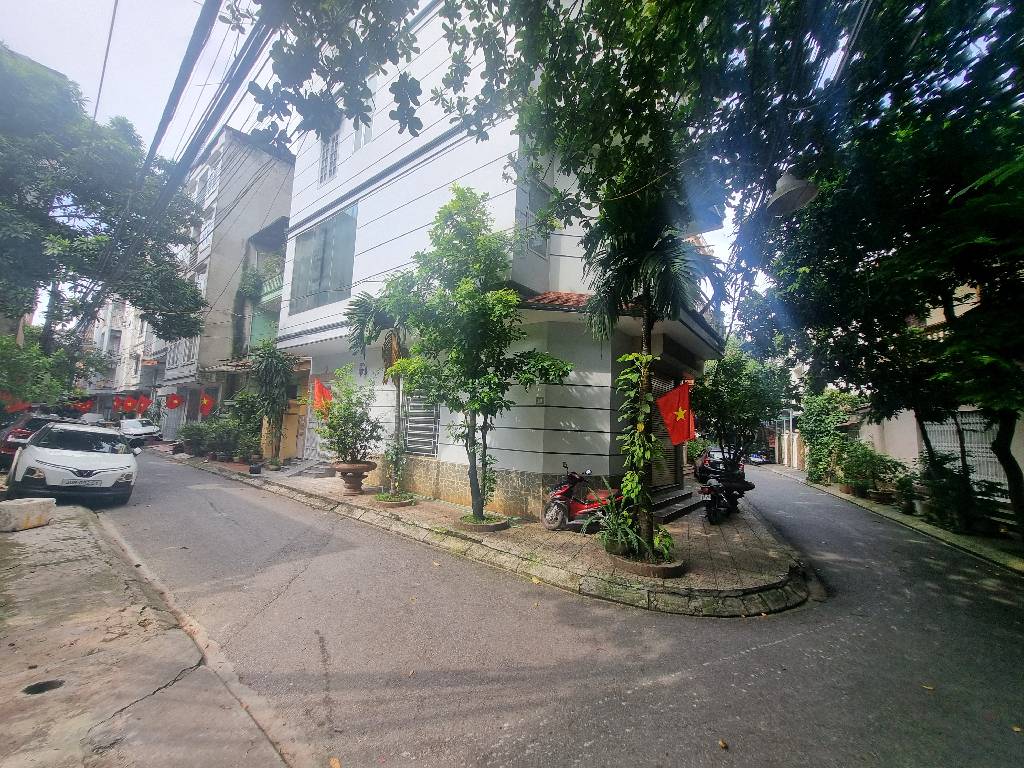 THANH TRÌ GIÁP HOÀNG MAI, 100m2, NGÕ THÔNG Ô TÔ TRÁNH, MT RỘNG GIÁ 15 TỶ