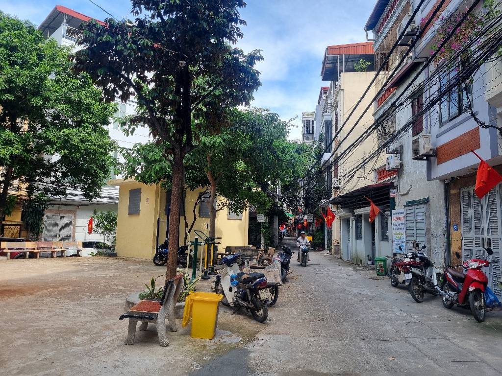 THANH TRÌ GIÁP HOÀNG MAI, 100m2, NGÕ THÔNG Ô TÔ TRÁNH, MT RỘNG GIÁ 15 TỶ