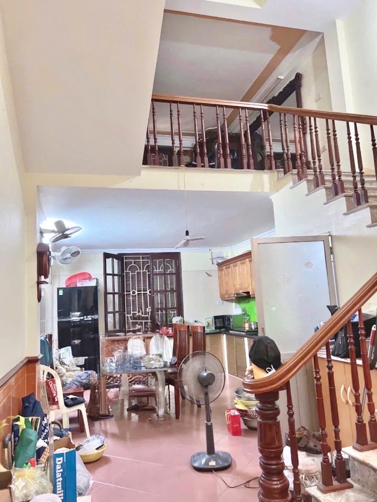 Bán nhà Khuất Duy Tiến, mặt ngõ ô tô tránh, 46m2, 4 tầng, hơn 13 tỷ