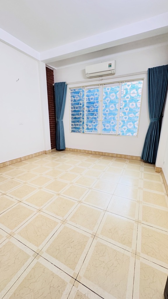 Bán nhà Phùng Khoang, ô tô đỗ cửa, 35m2, 4 tầng, hơn 7 tỷ