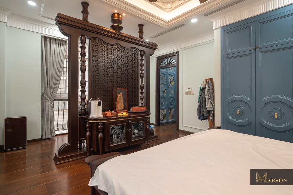 Bán nhà Hoàng Ngân, phân lô ô tô, mặt tiền rộng, thang máy nhập khẩu, 62m2, hơn 16 tỷ