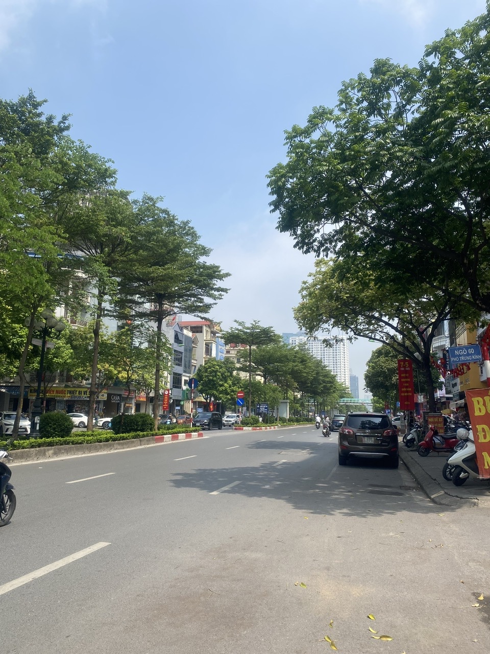 Bán nhà Trung Kính, văn phòng kinh doanh kết hợp ở, phân lô ô tô, 58m2, nhỉnh 18 tỷ