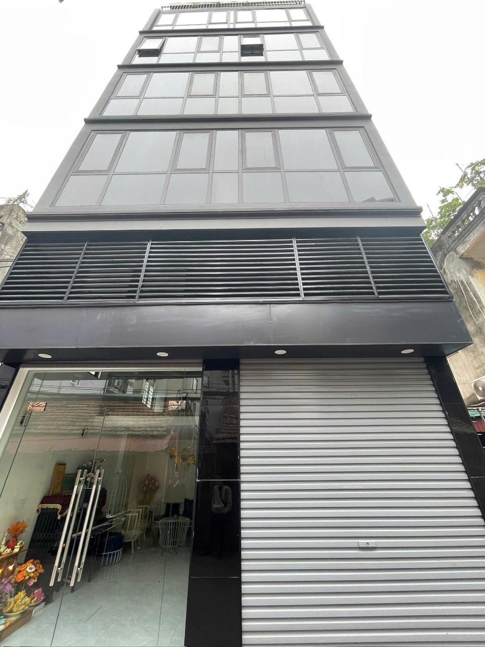 Bán nhà Khuất Duy Tiến, phân lô ô tô, thang máy, gần phố, 53m2, hơn 18 tỷ