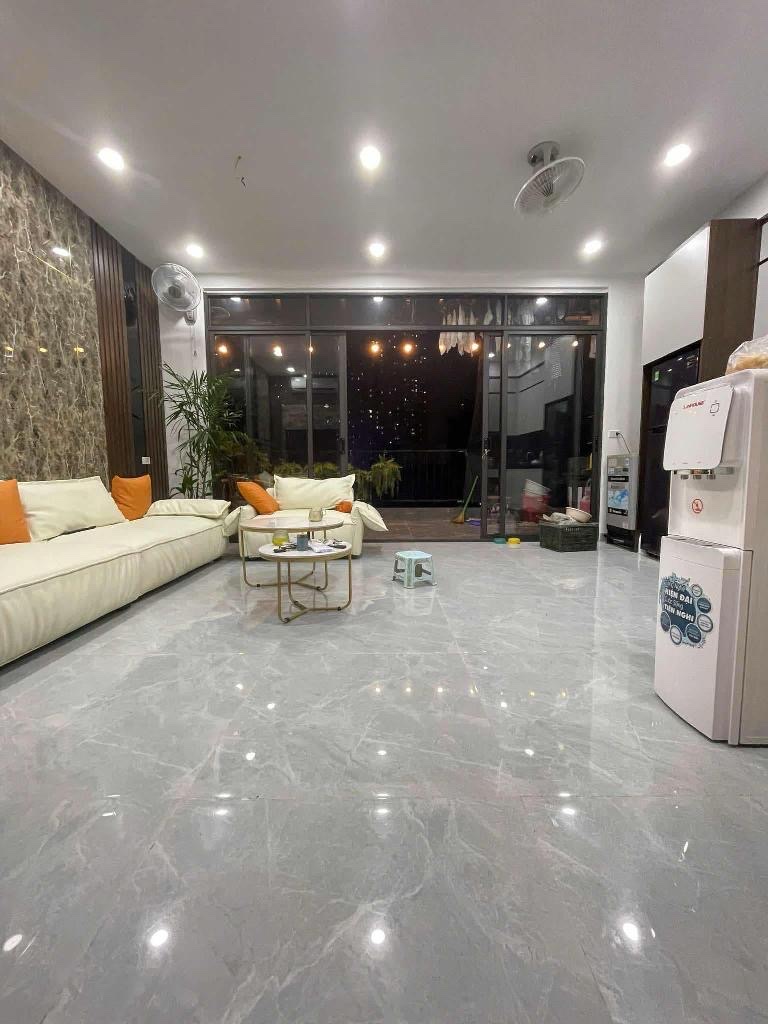 Bán nhà Khuất Duy Tiến, phân lô ô tô, thang máy, gần phố, 53m2, hơn 18 tỷ