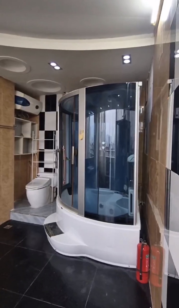 Bán căn hộ Penhouse Vũ Trọng Phụng, 130m2, như khách sạn 5 sao, nhỉnh 4 tỷ
