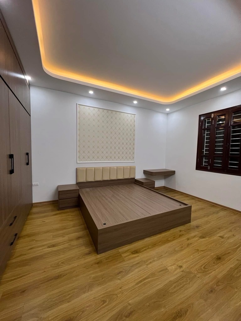 Bán nhà Ngụy Như Kon Tum, gara ô tô, thang máy, kinh doanh văn phòng, 55m2, chỉ 17,8 tỷ