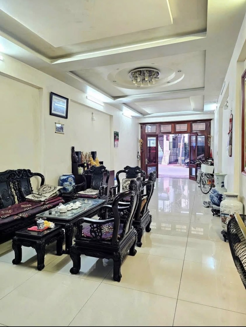 Bán nhà Khuất Duy Tiến, phân lô ôtô ô bàn cờ, 2 bước ra phố, 66m2, nhỉnh 16 tỷ