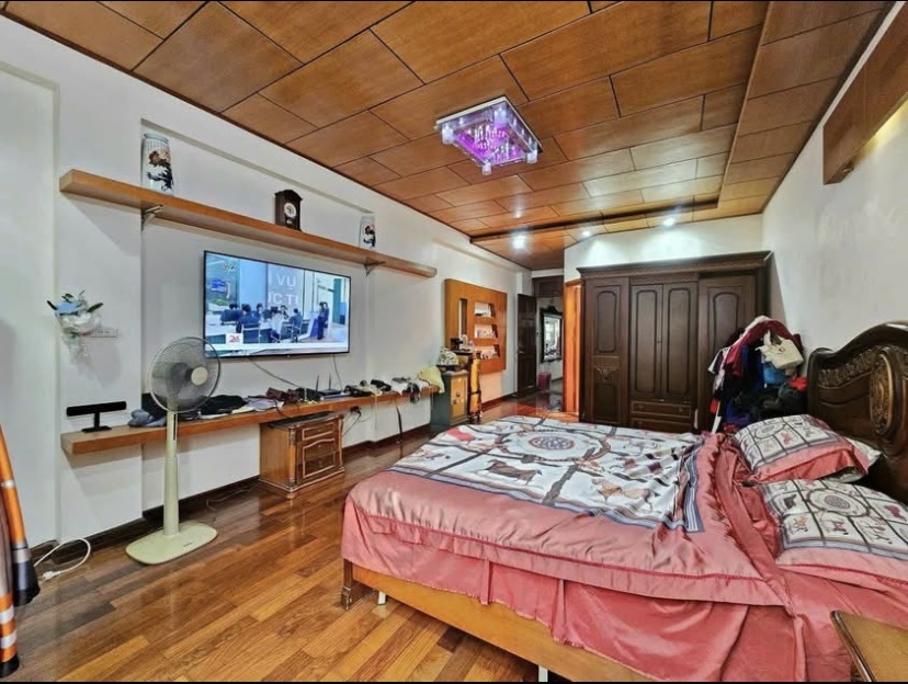 Bán nhà Khuất Duy Tiến, phân lô ôtô ô bàn cờ, 2 bước ra phố, 66m2, nhỉnh 16 tỷ