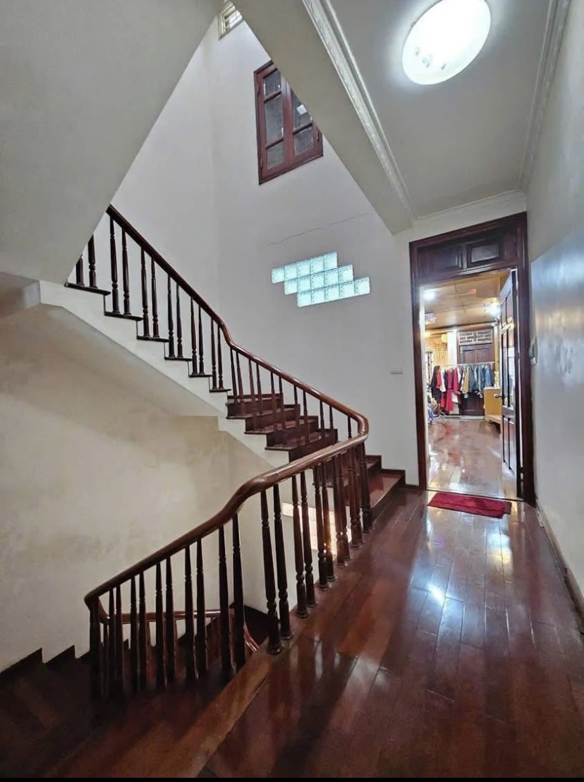 Bán nhà Khuất Duy Tiến, phân lô ôtô ô bàn cờ, 2 bước ra phố, 66m2, nhỉnh 16 tỷ