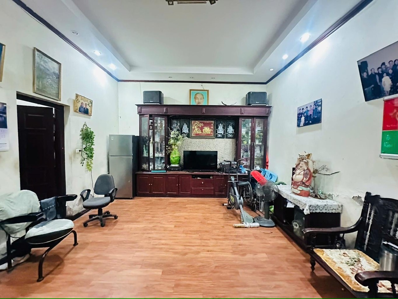 Phân lô Nguyễn Trãi, Thanh Xuân, vỉa hè rộng, ô tô đỗ cổng, 3 bước ra ngã tư, 125m2, hơn 18 tỷ
