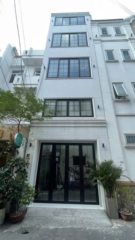 Nguyễn Tuân, THANG MÁY, VỈA HÈ ôtô tránh, 67M2, 2THOÁNG, 6 TẦNG, FULL nội thất, hơn 15 tỷ