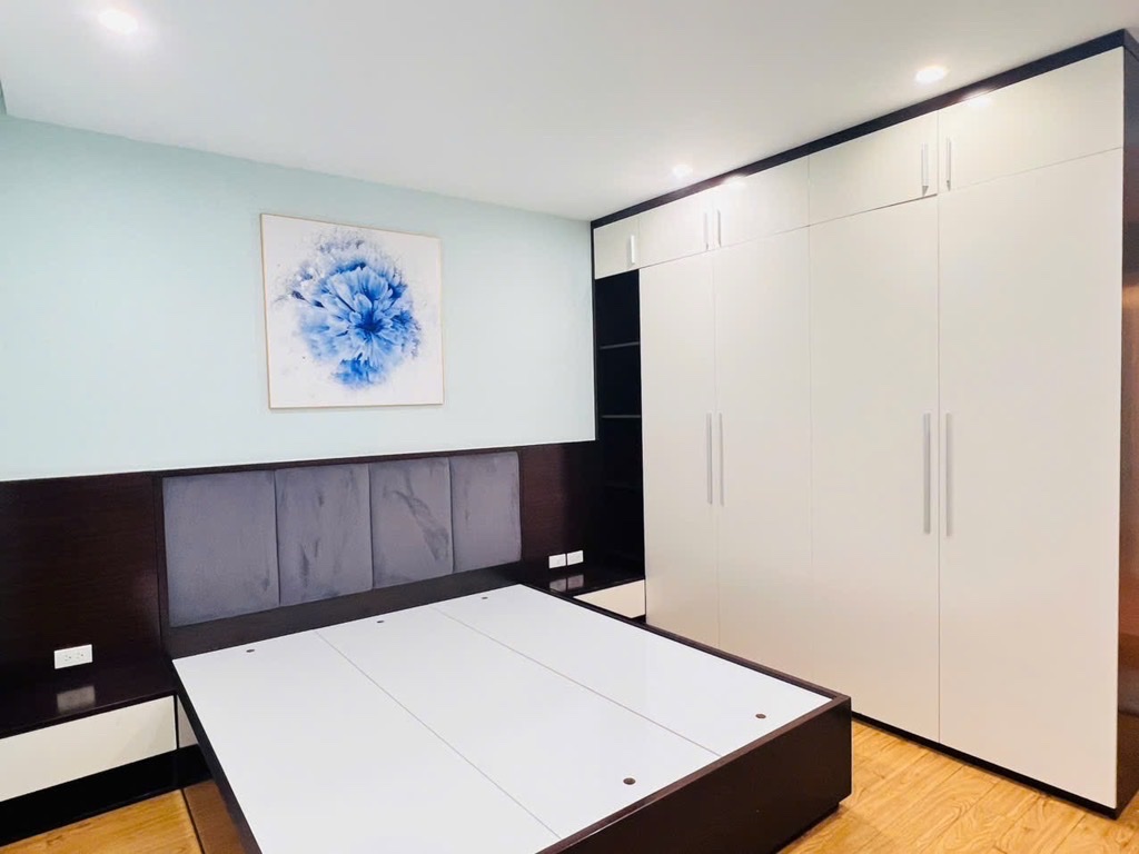 Căn hộ 3PN, 2WC lô góc khu đô thị Trung Hòa Nhân Chính, sát Lê Văn Lương, hơn 4 tỷ