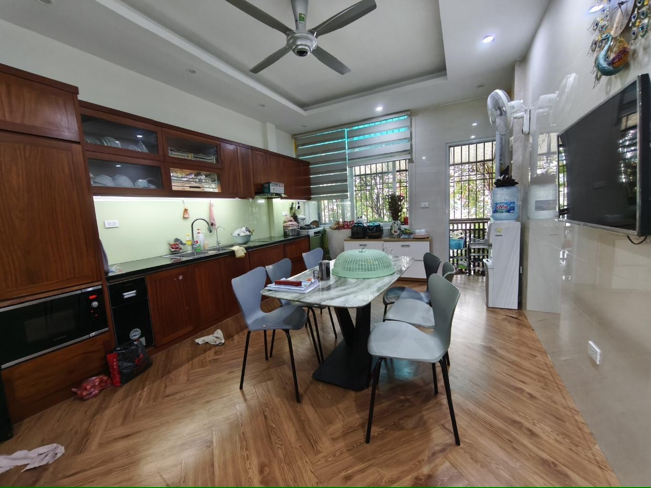 TRẦN DUY HƯNG, LÔ GÓC, OTO đỗ cửa vào nhà, ngõ thông kinh doanh, 69m2, nhà đẹp, nhỉnh 21 tỷ