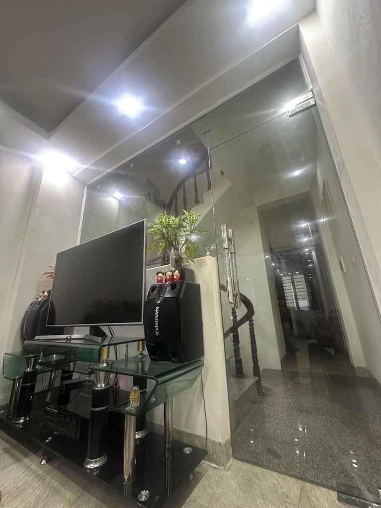 Bán nhà Lê Văn Lương, Ô TÔ đỗ cửa, nội thất đẹp, 52m2, nhỉnh 13 tỷ