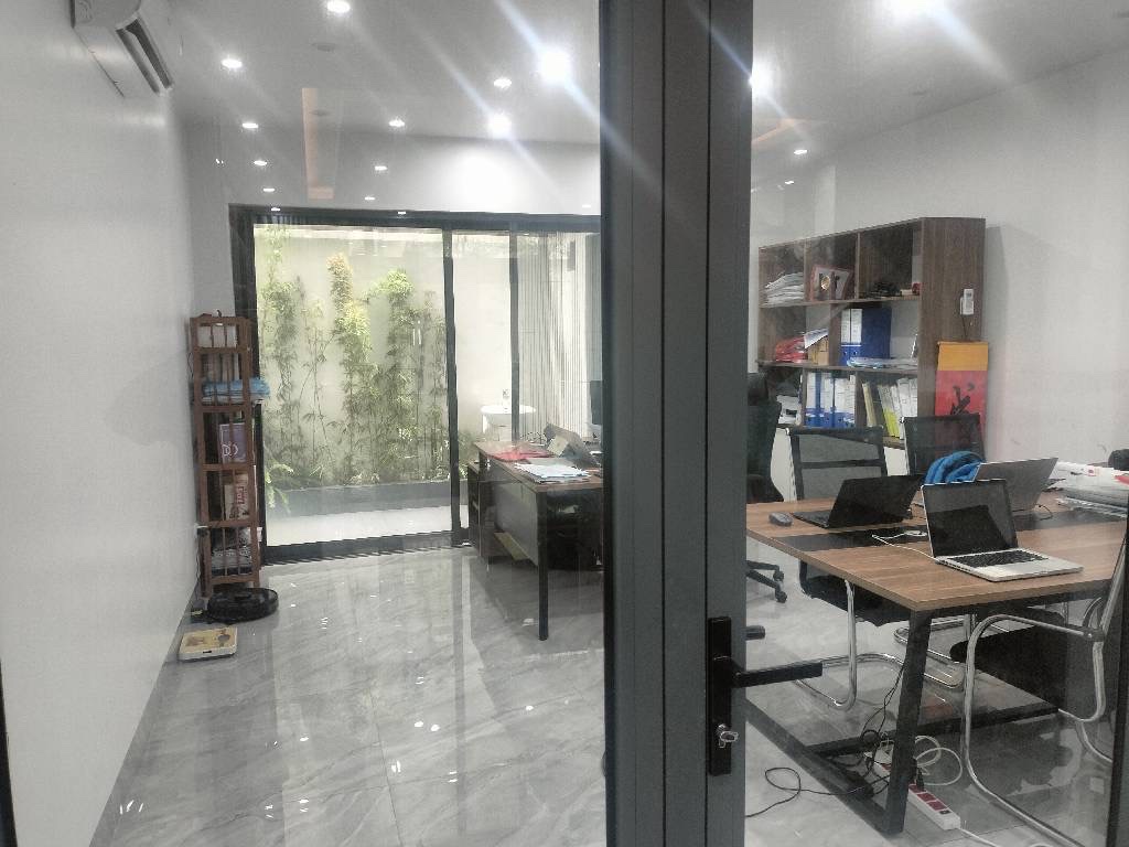 Bán nhà Nguyễn Thị Định, thang máy, gara ô tô 7 chỗ, mặt tiền kinh doanh, 52m2, hơn 18 tỷ