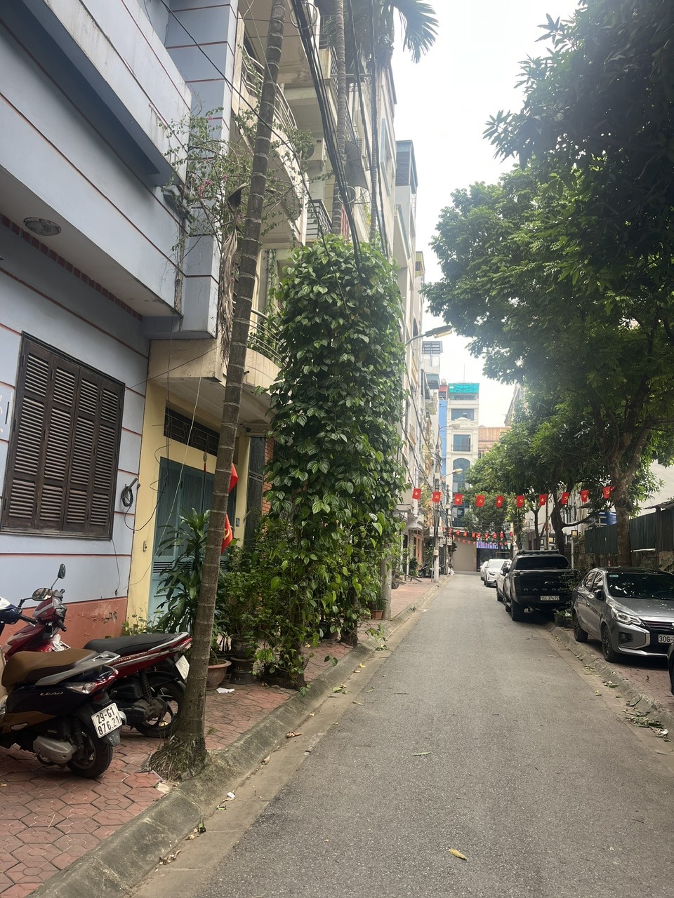 Bán nhà Lương Thế Vinh, Gara ô tô 7 chỗ, gần Đại học Hà Nội, sát mặt phố, 58m², hơn 18 tỷ