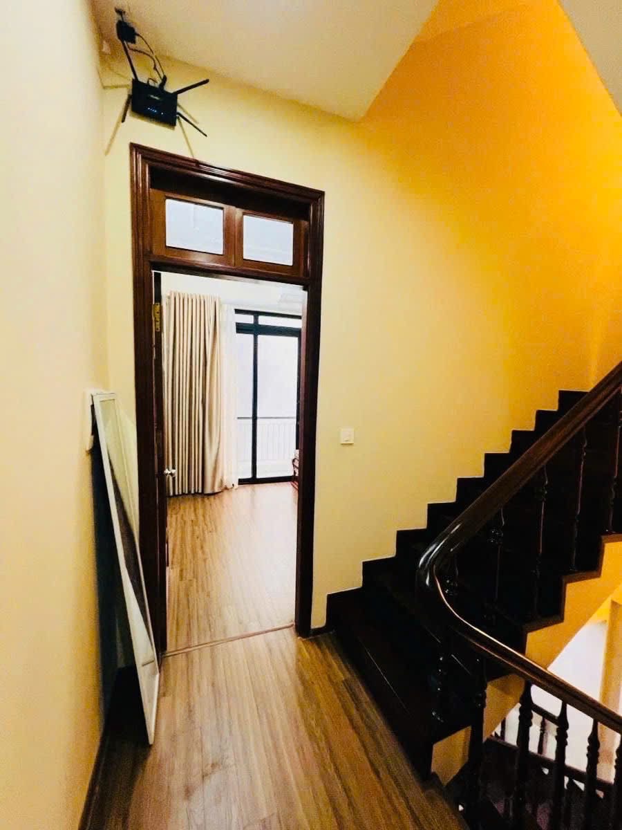 Cần bán nhà Nguyễn Chánh, khu phân lô VIP, Oto đỗ cửa, view đẹp nhất khu, 54m2, hơn 18 tỷ