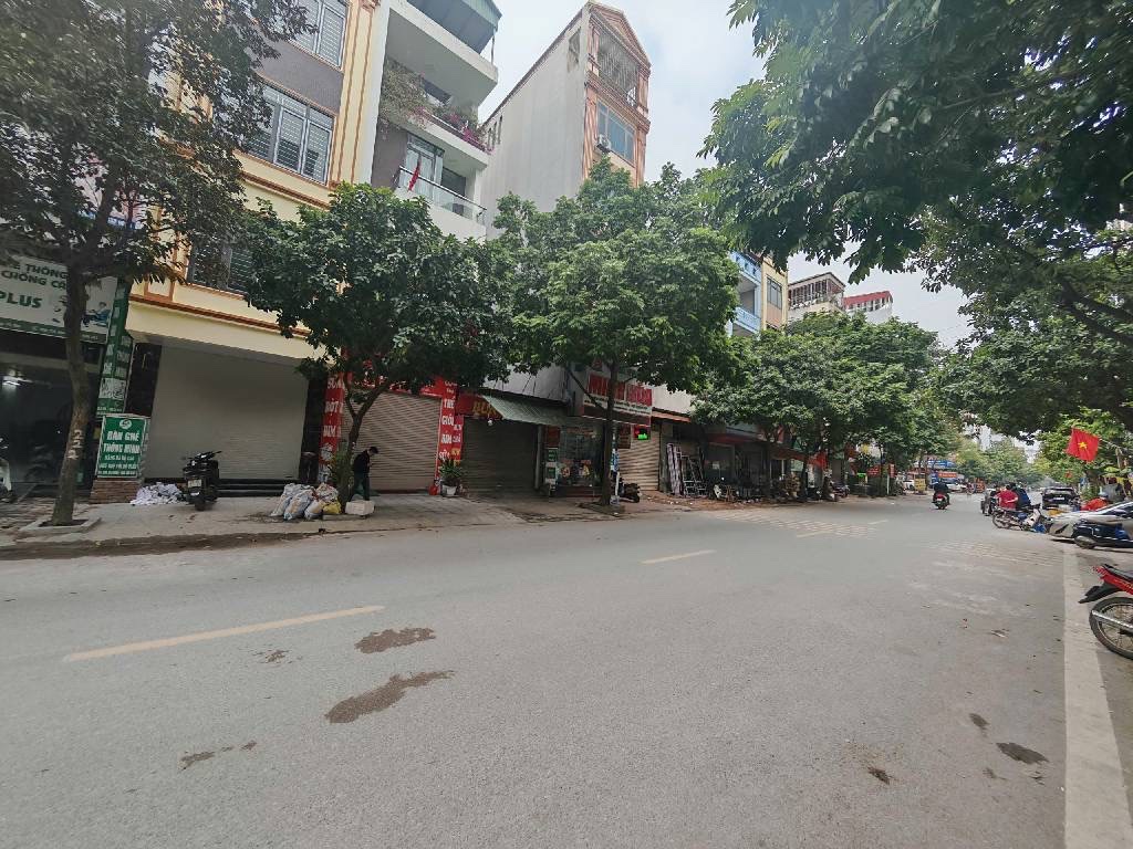 Vị trí số 1 Thanh Xuân, 1 bước ra phố, thông số vàng, ôtô 3 hàng ở cửa, 60m2, hơn 18 tỷ