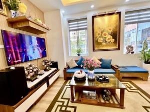 Bán CHCC Trung Hòa - Nhân Chính, căn góc 3 thoáng, DT 76m2, full NT, View Tr học;giá 4,5tỷ