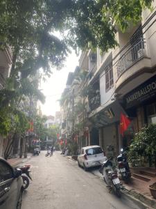 Bán nhà Lê Văn Lương, ngõ ô tô tránh, mặt tiền rộng, 2 thoáng, 55m2, nhỉnh 18 tỷ