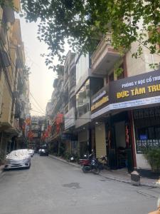 Bán nhà Hoàng Ngân, phân lô ô tô, mặt tiền rộng, thang máy nhập khẩu, 62m2, hơn 16 tỷ