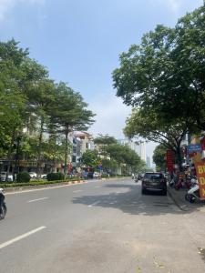 Bán nhà Trung Kính, văn phòng kinh doanh kết hợp ở, phân lô ô tô, 58m2, nhỉnh 18 tỷ
